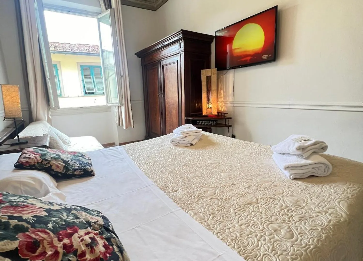 Casa Maya Souvenir Florence Hotel